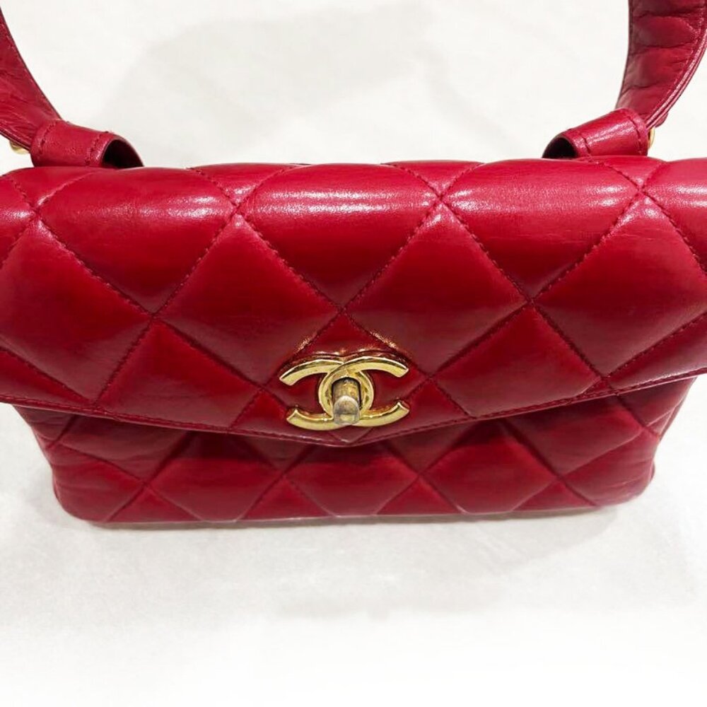 Authentic CHANEL CC Vintage Matelasse Lambskin Waist Pouch Bum Bag Leather Red - Picture 9 of 16